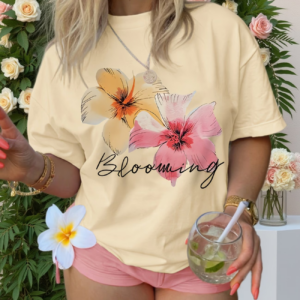 Short-Sleeved Round-Neck T